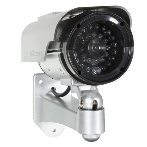 Solar Power Fake CCTV Security Surveillance Outdoor Flash LED Camera 2