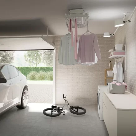 Foxydry Air: Remote Controlled, Adjustable Ceiling Electric Drying Rack 8