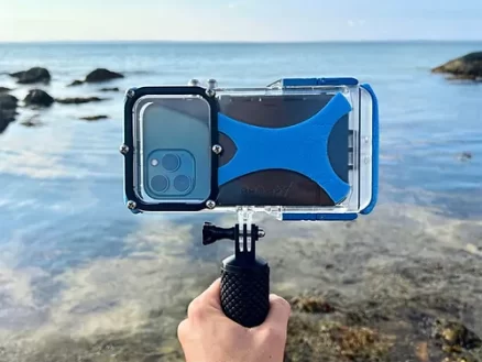 ProShot Dive - Universal Waterproof iPhone Case for Underwater Photography 5